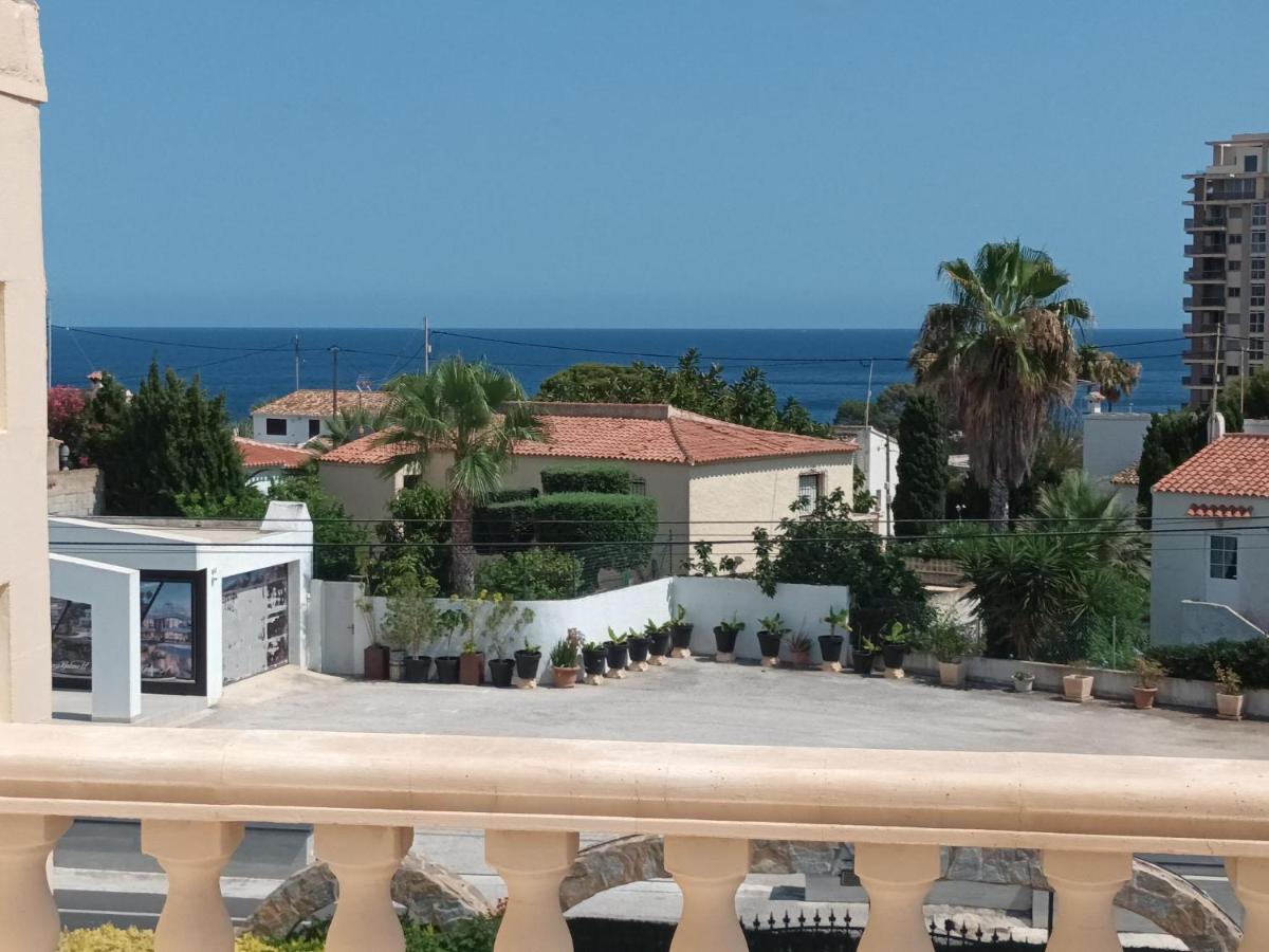 Villa Constantinos Apartamentos O Villa Completa 卡尔佩 外观 照片