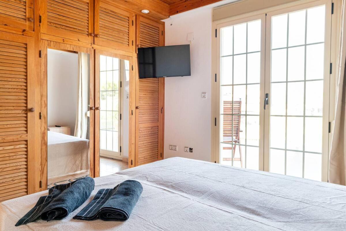 Villa Constantinos Apartamentos O Villa Completa 卡尔佩 外观 照片
