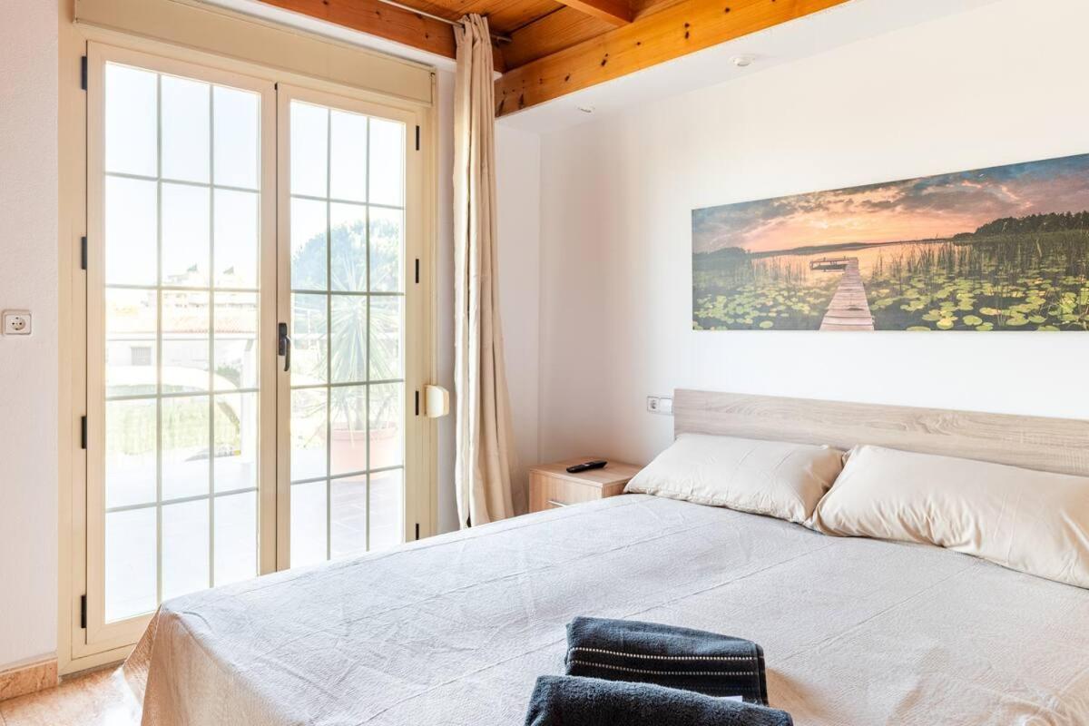 Villa Constantinos Apartamentos O Villa Completa 卡尔佩 外观 照片