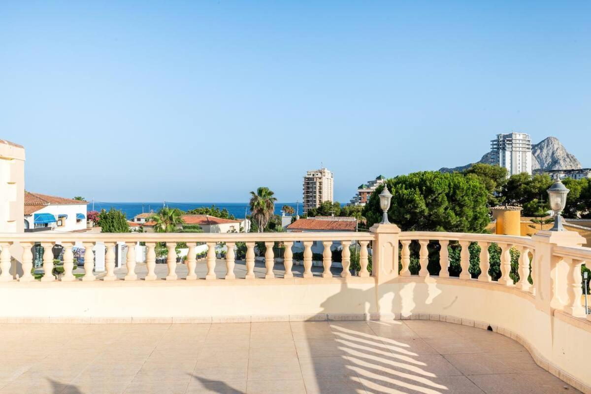 Villa Constantinos Apartamentos O Villa Completa 卡尔佩 外观 照片