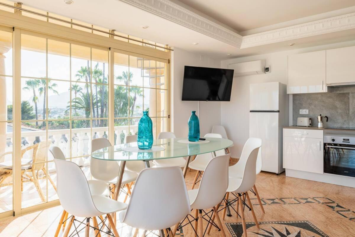 Villa Constantinos Apartamentos O Villa Completa 卡尔佩 外观 照片