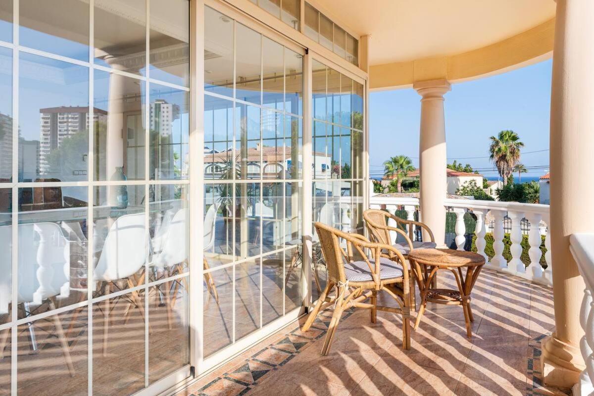 Villa Constantinos Apartamentos O Villa Completa 卡尔佩 外观 照片